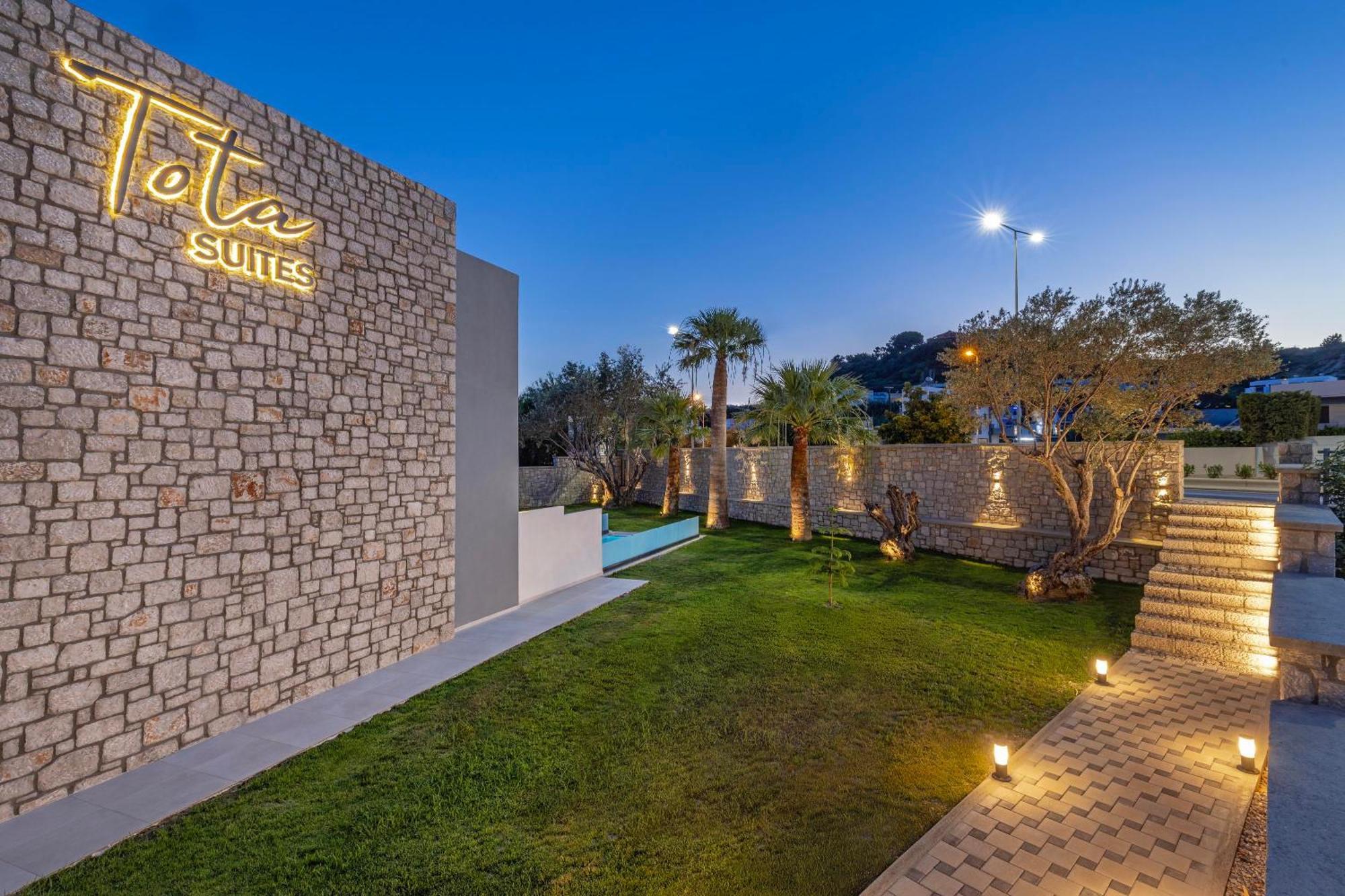 Tota Suites Afantou Luaran gambar