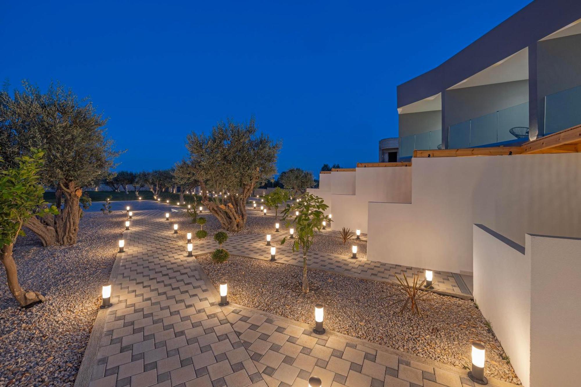 Tota Suites Afantou Luaran gambar