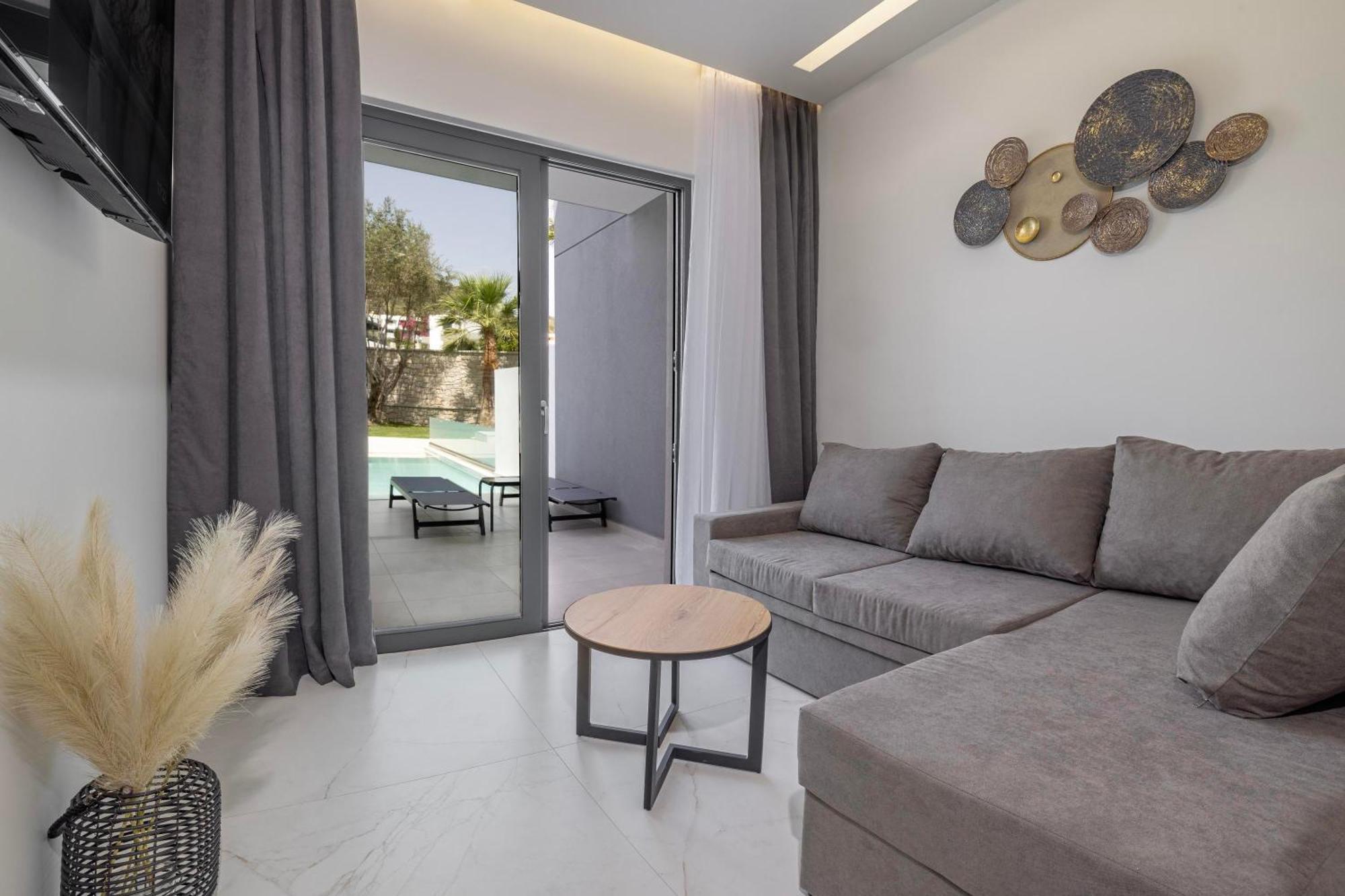 Tota Suites Afantou Luaran gambar